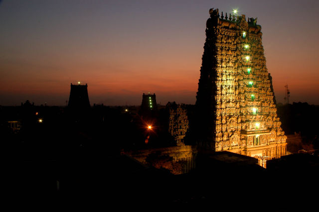 Best hotel in Madurai, best view of meenakshi amman temple tower from roof top